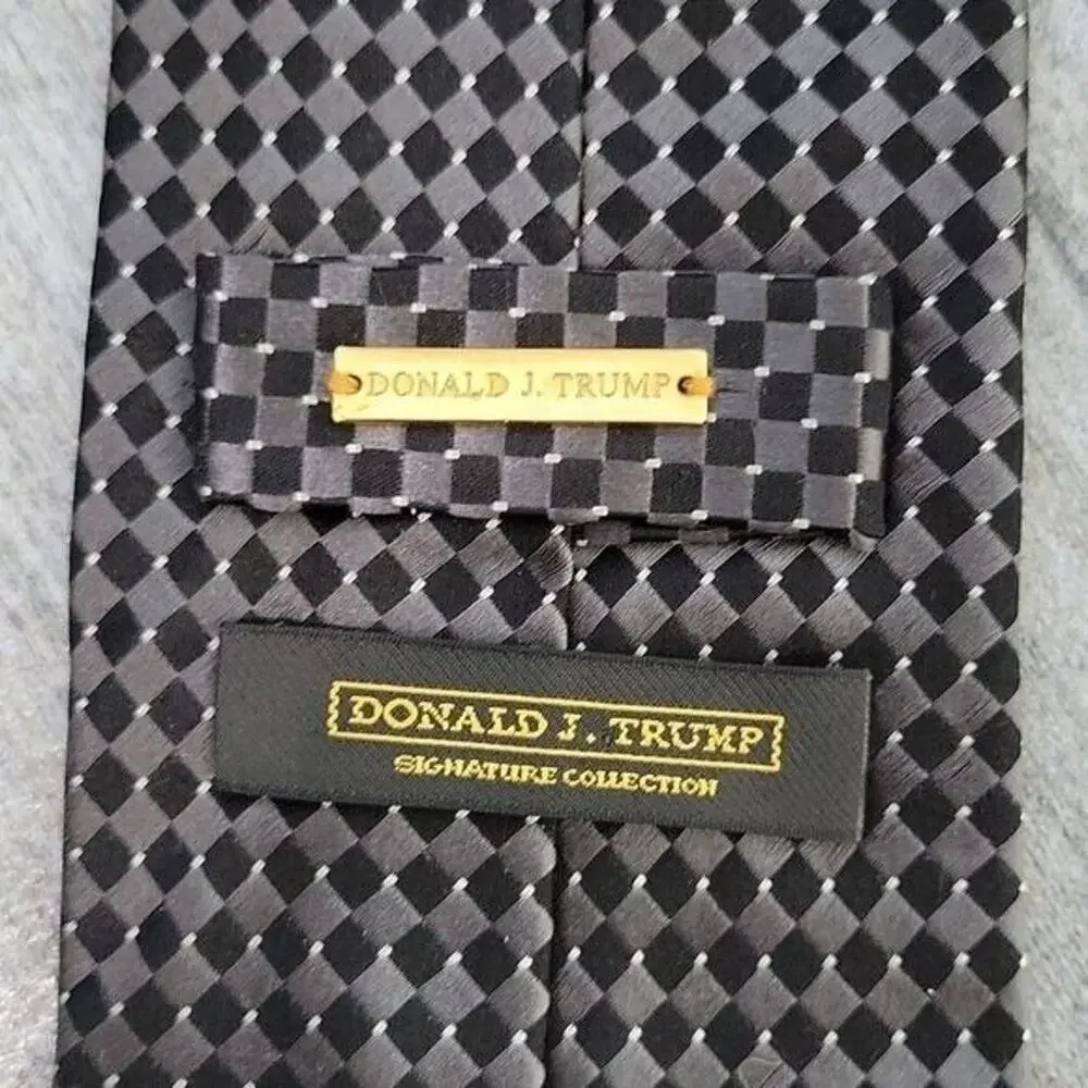 Donald J Trump Signature Collection Black & Gray Checked Silk Necktie